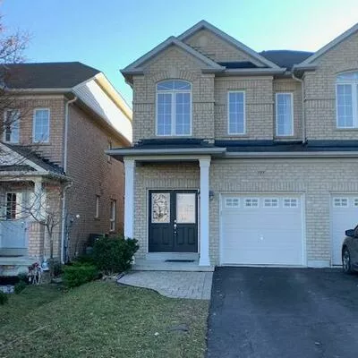 137, Four Seasons, Woodland Hill, Newmarket