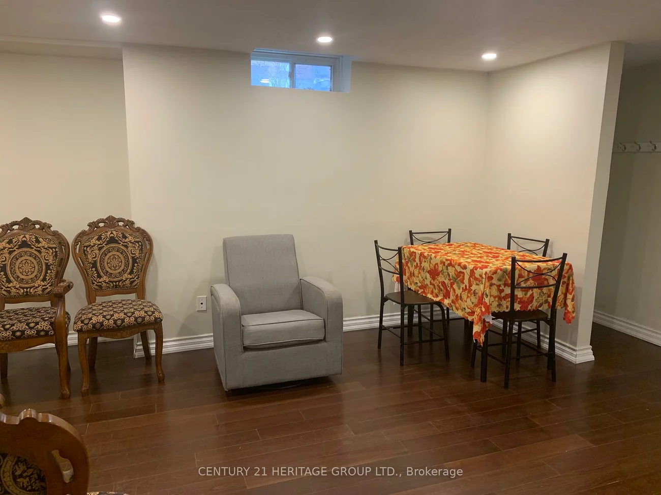 964, Ferndale, Gorham-College Manor, Newmarket