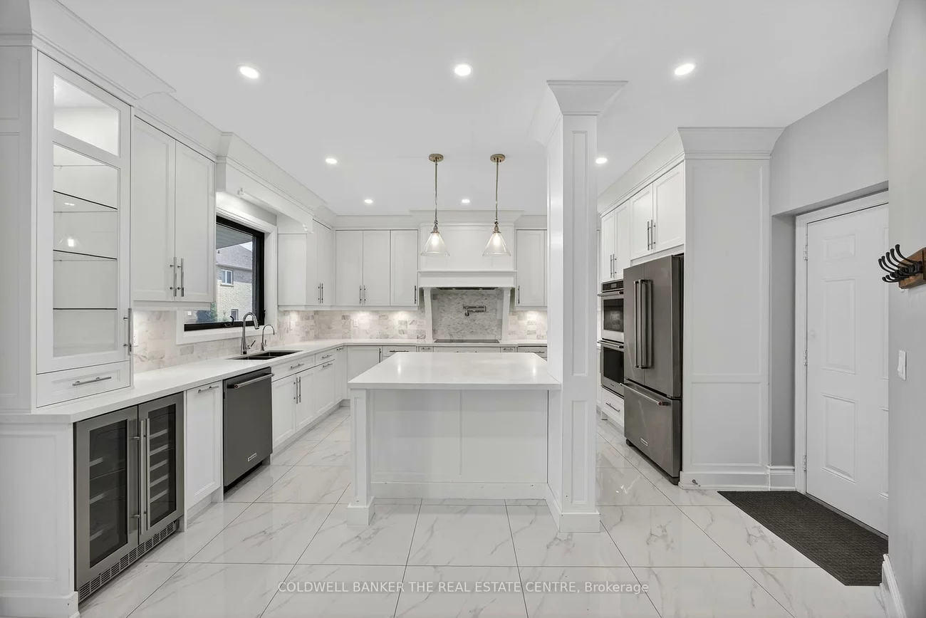 369, Dowson, Woodland Hill, Newmarket