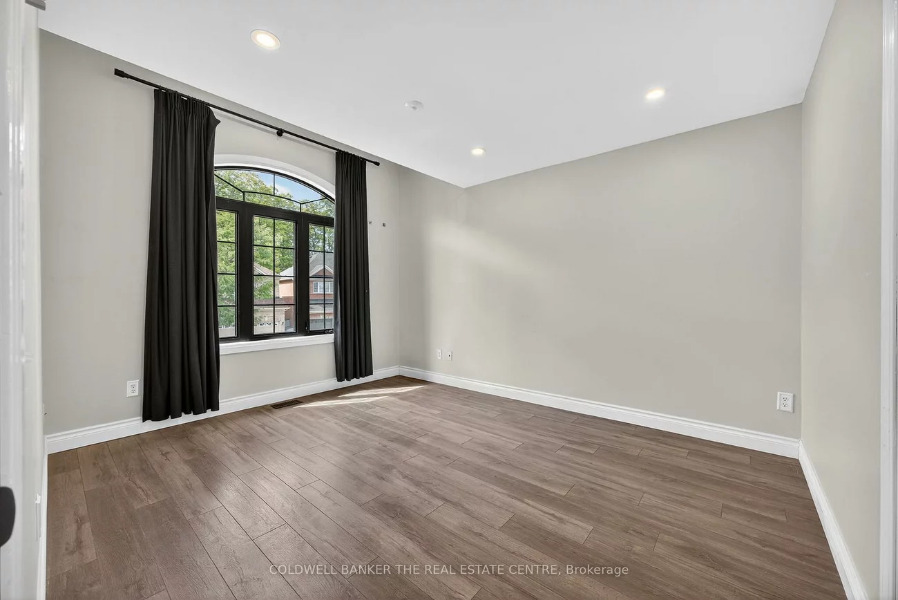 369, Dowson, Woodland Hill, Newmarket