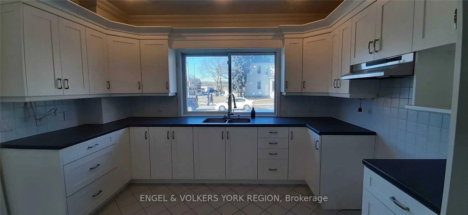 85, Prospect, Central Newmarket, Newmarket