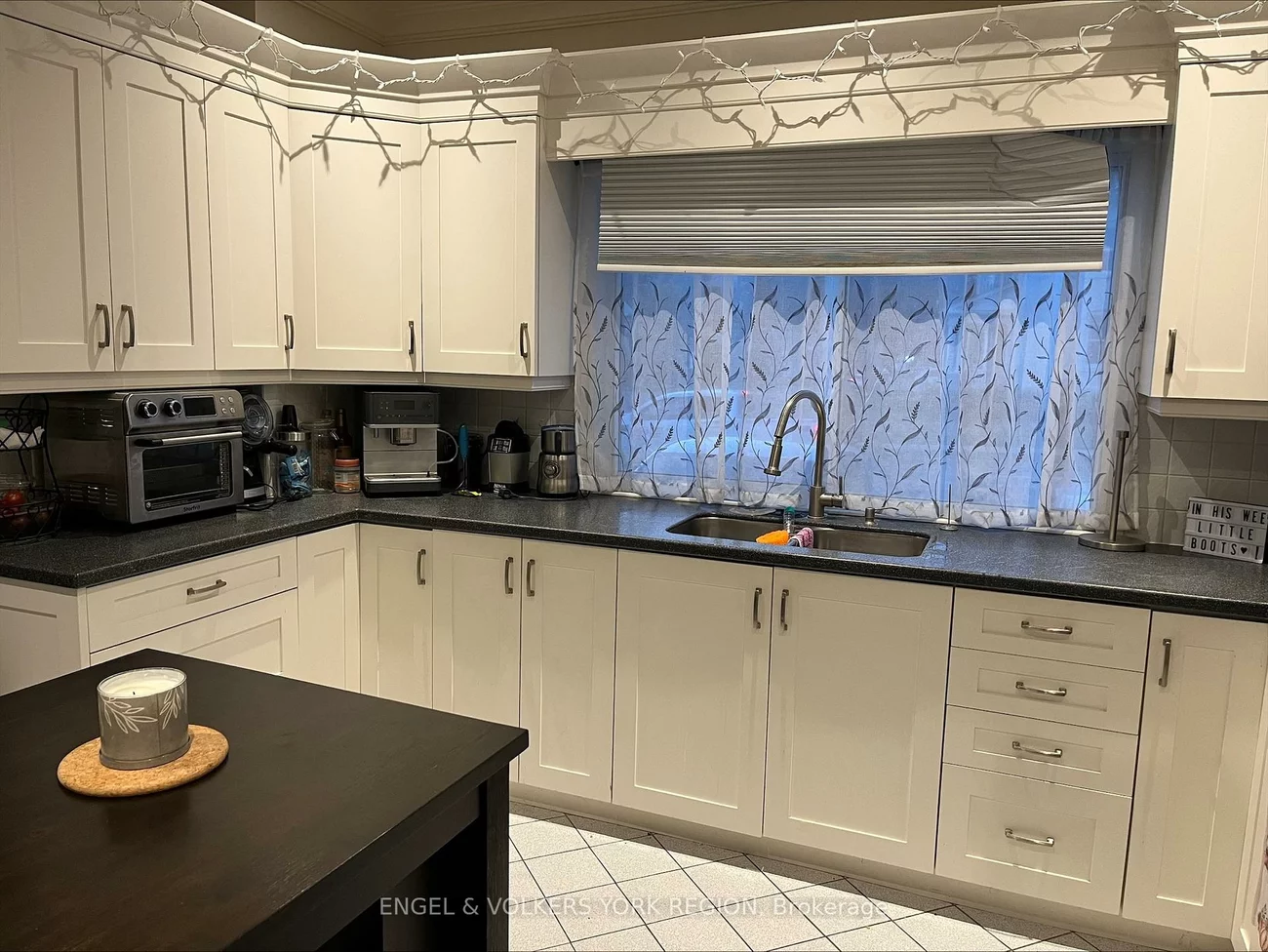 85, Prospect, Central Newmarket, Newmarket