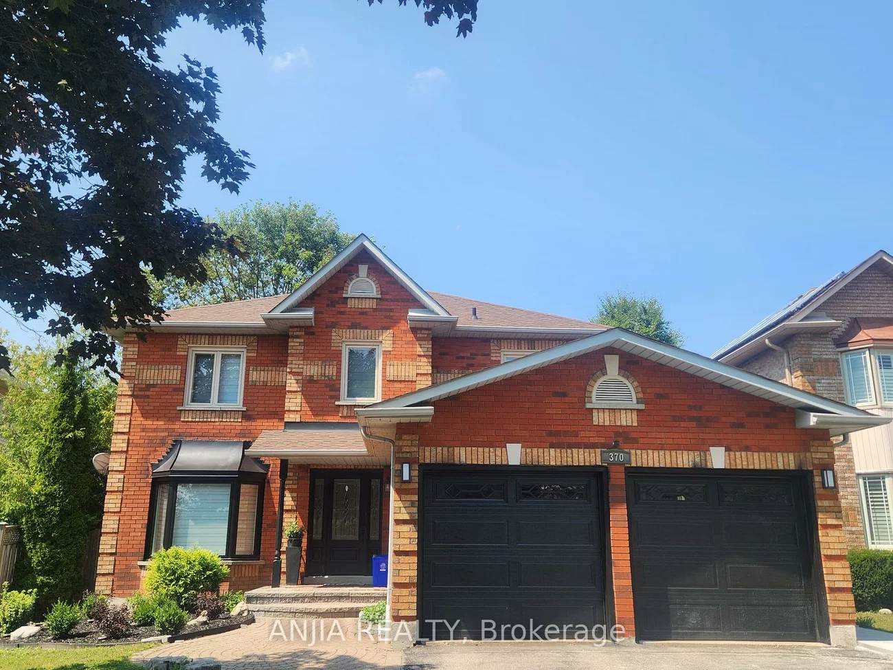 370, Chambers, Armitage, Newmarket
