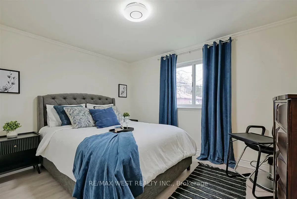 277, Silverbirch, Bristol-London, Newmarket