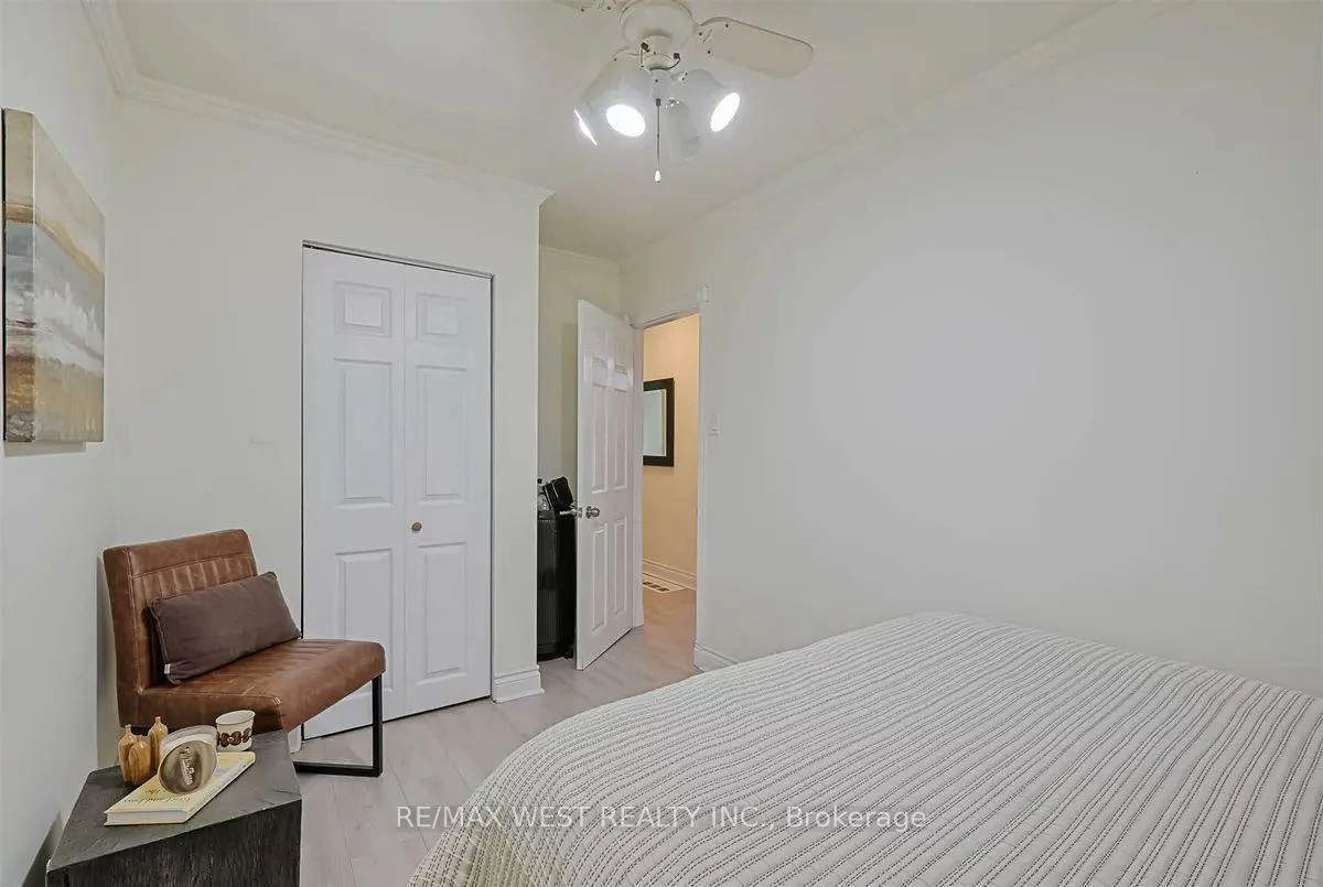 277, Silverbirch, Bristol-London, Newmarket