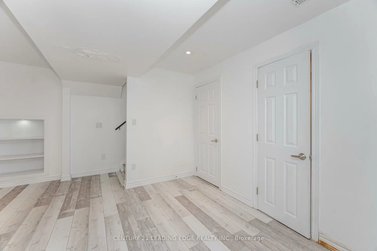 138, Alexander, Gorham-College Manor, Newmarket
