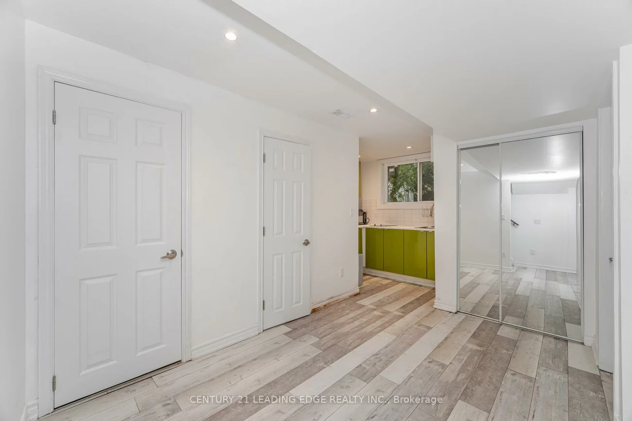 138, Alexander, Gorham-College Manor, Newmarket