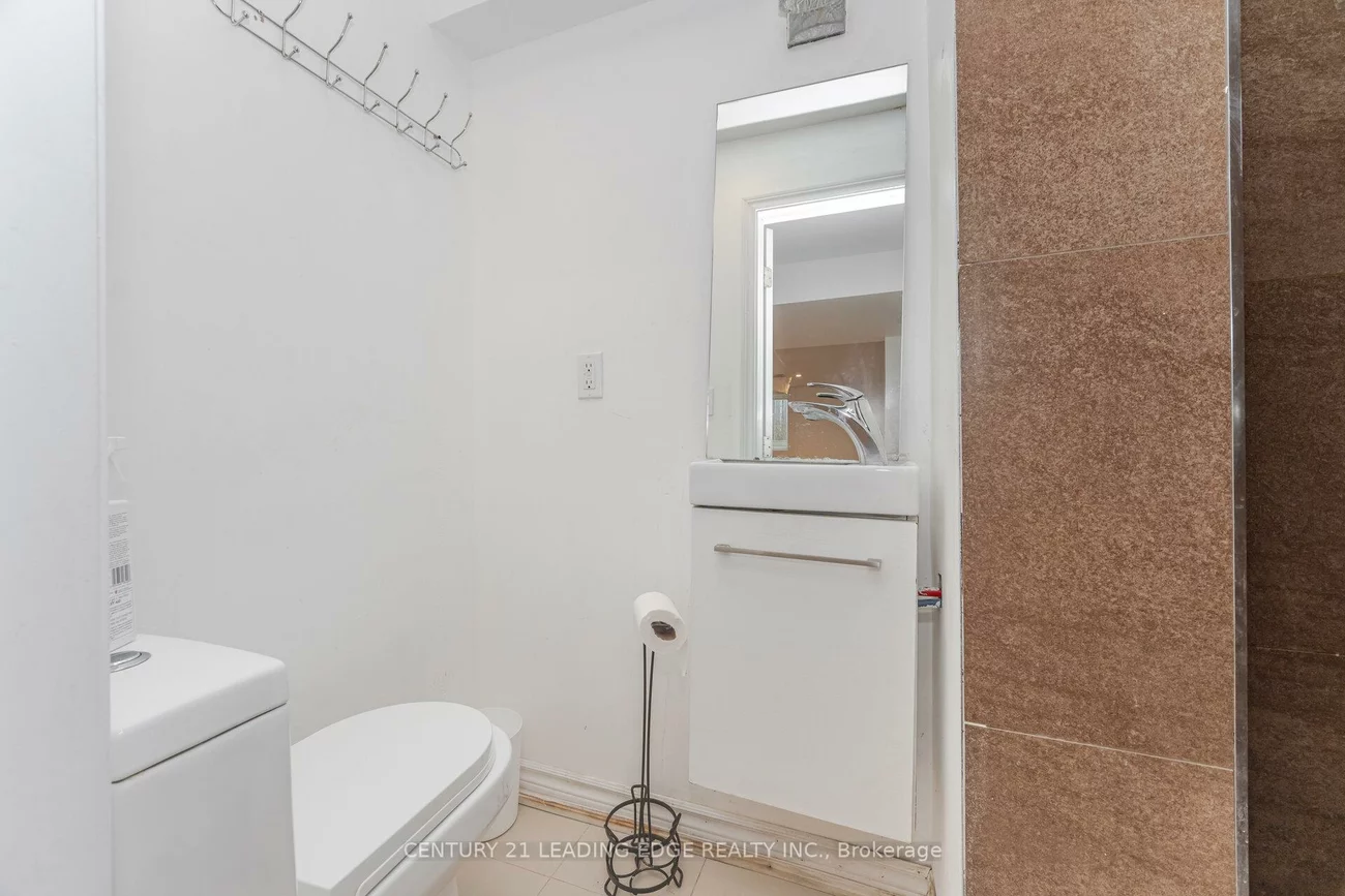138, Alexander, Gorham-College Manor, Newmarket