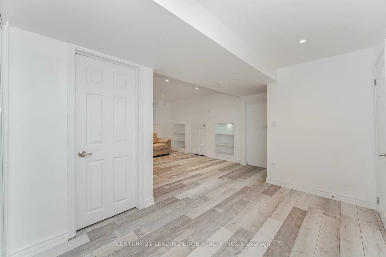 138, Alexander, Gorham-College Manor, Newmarket