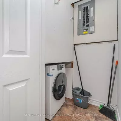 138, Alexander, Gorham-College Manor, Newmarket