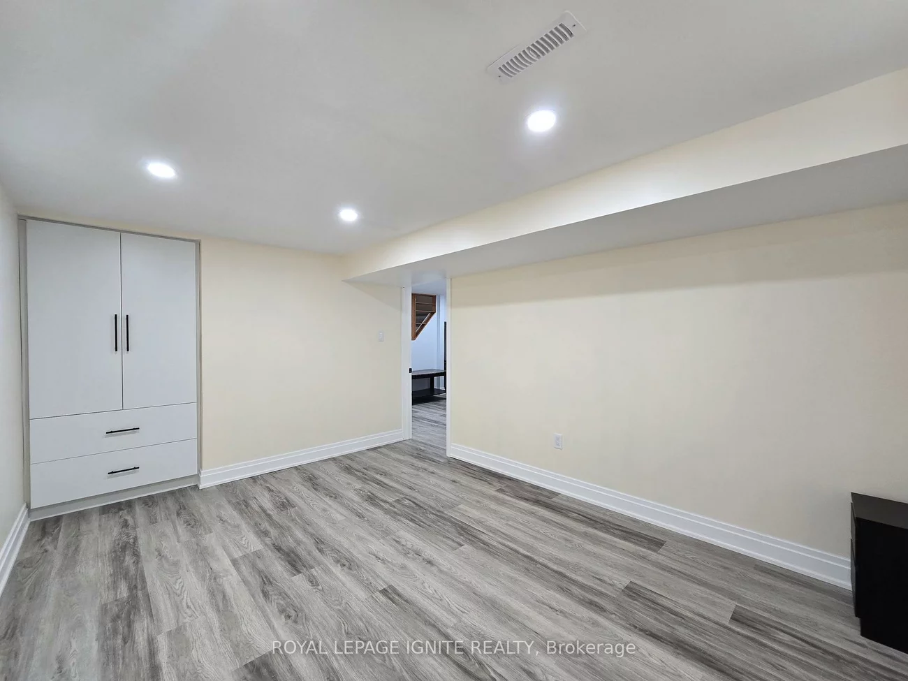 764, Elgin, Huron Heights-Leslie Valley, Newmarket