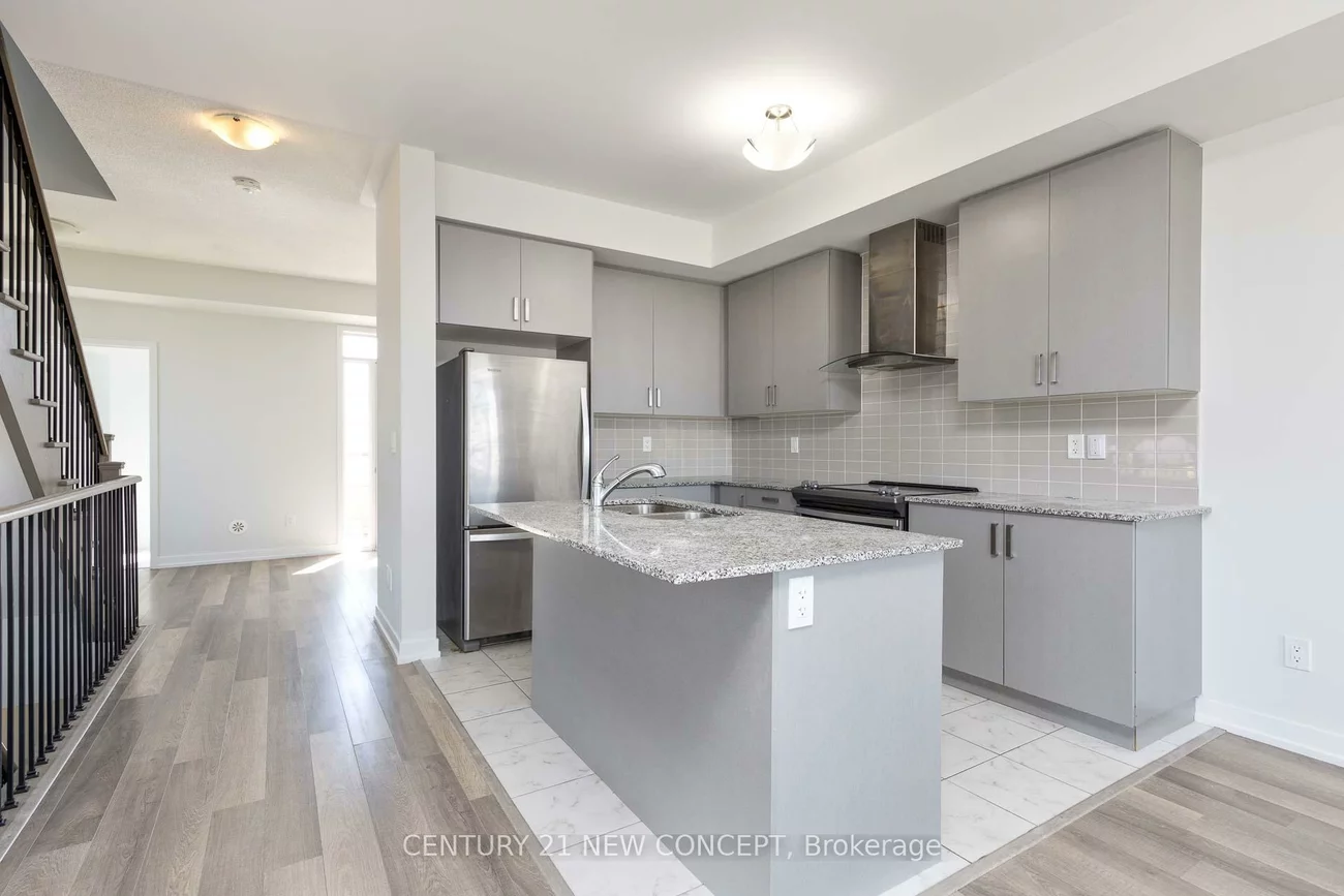 265, Harding Park, Glenway Estates, Newmarket