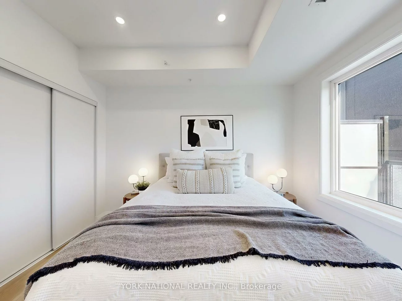 49, Charles, Central Newmarket, Newmarket