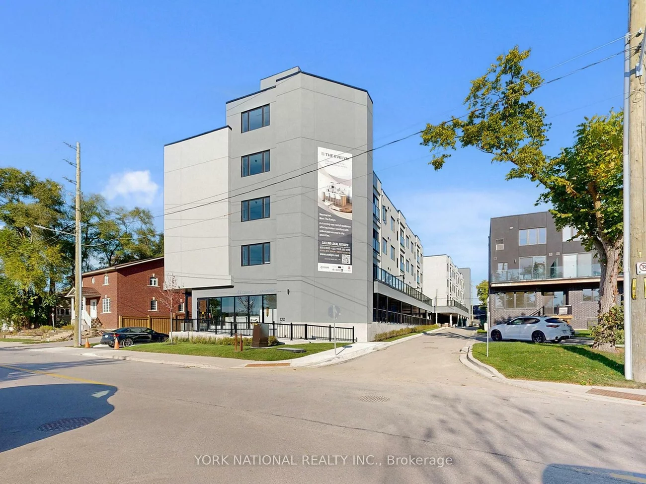 49, Charles, Central Newmarket, Newmarket