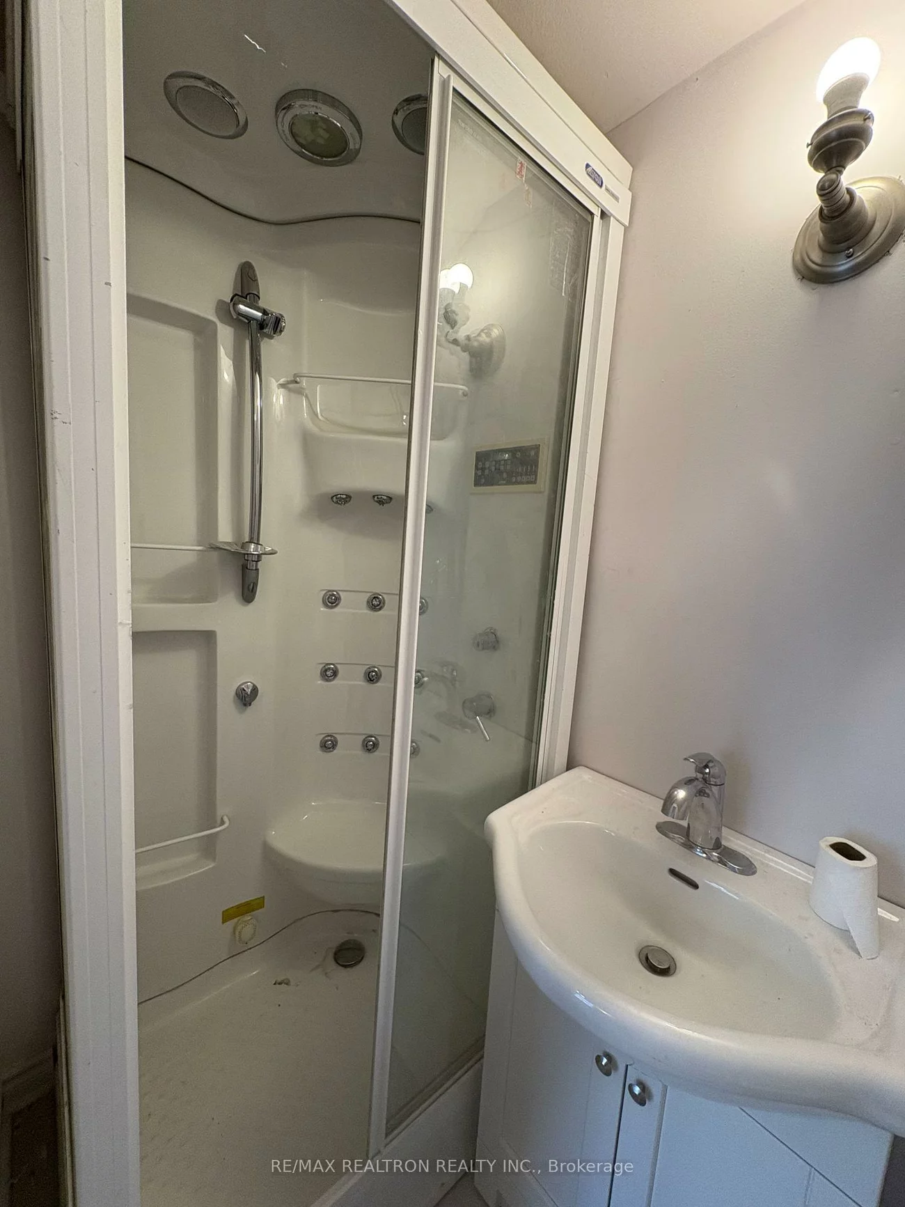 475, D'arcy, Central Newmarket, Newmarket