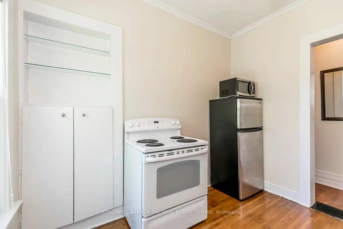 415, Davis, Bristol-London, Newmarket