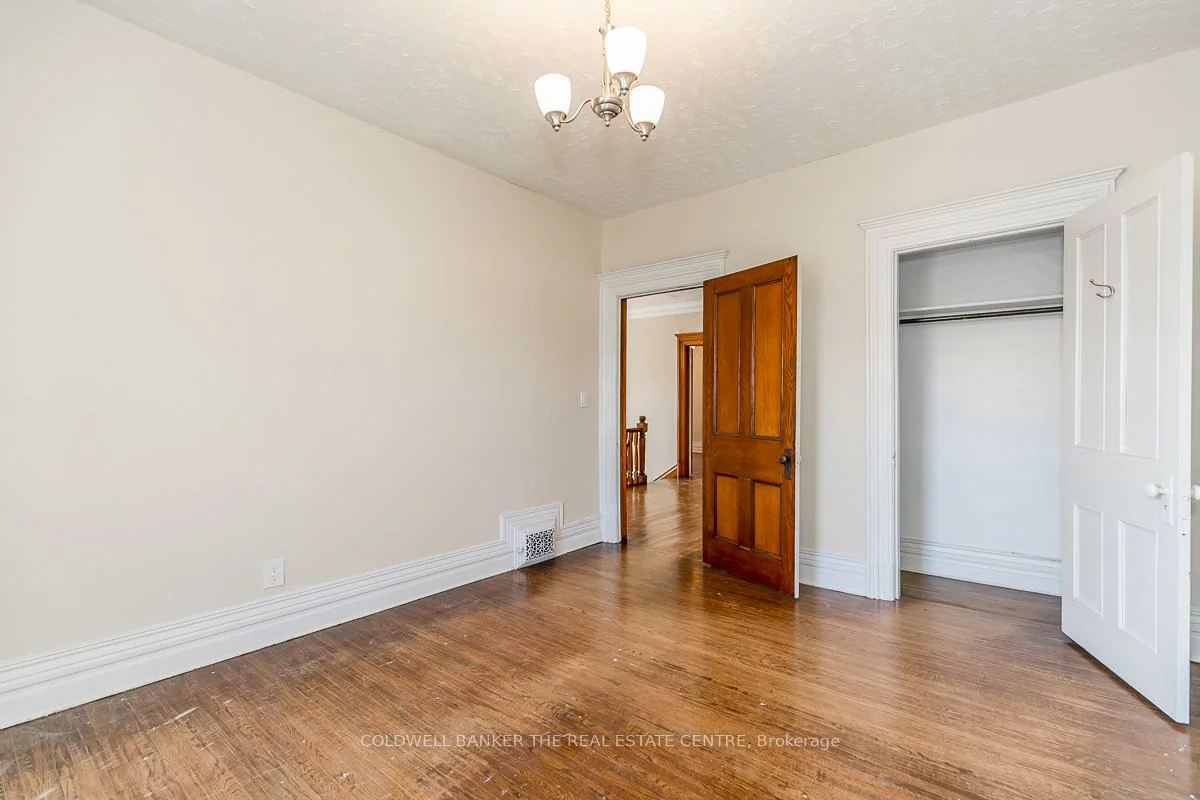 415, Davis, Bristol-London, Newmarket