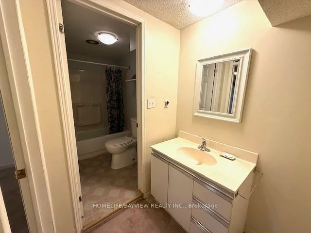 279, Kirby, Glenway Estates, Newmarket