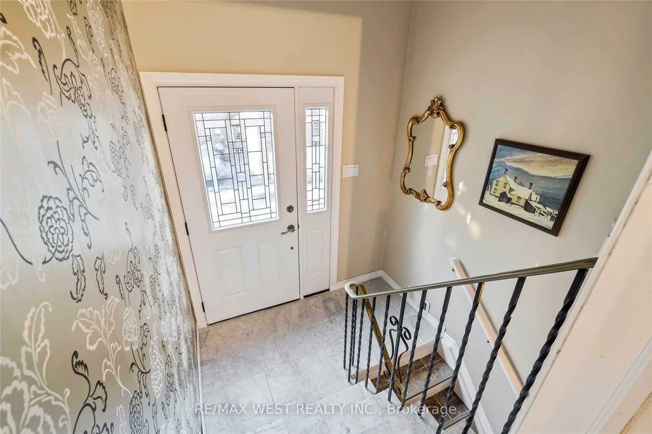 249, Hodgson, Central Newmarket, Newmarket