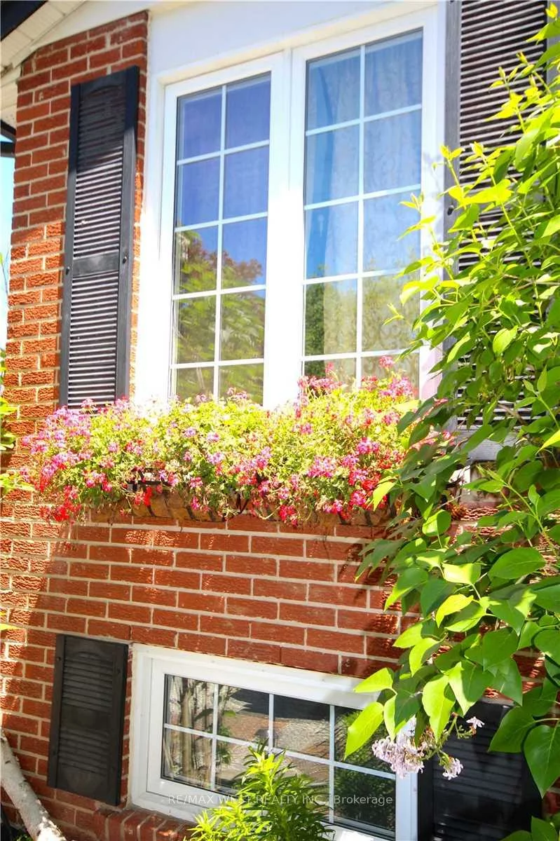 249, Hodgson, Central Newmarket, Newmarket