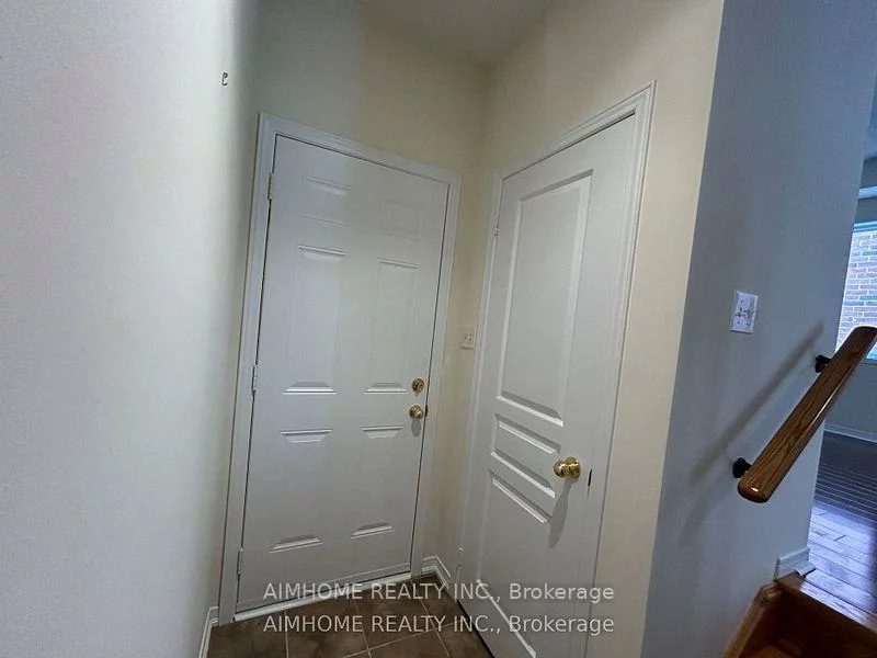 1255, Blencowe, Stonehaven-Wyndham, Newmarket