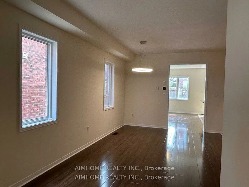 1255, Blencowe, Stonehaven-Wyndham, Newmarket