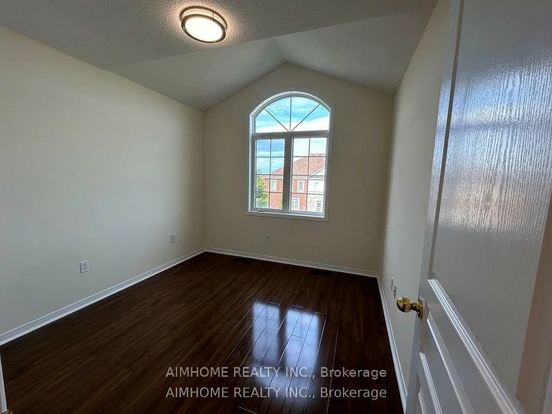 1255, Blencowe, Stonehaven-Wyndham, Newmarket