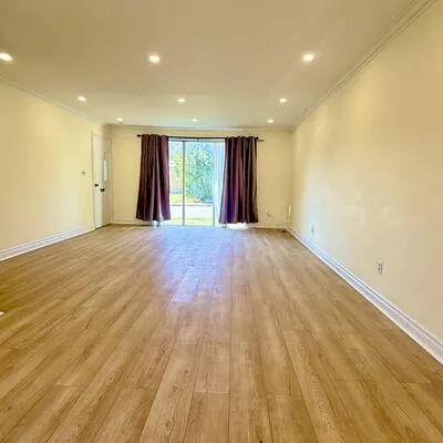 61, Parkside, Central Newmarket, Newmarket