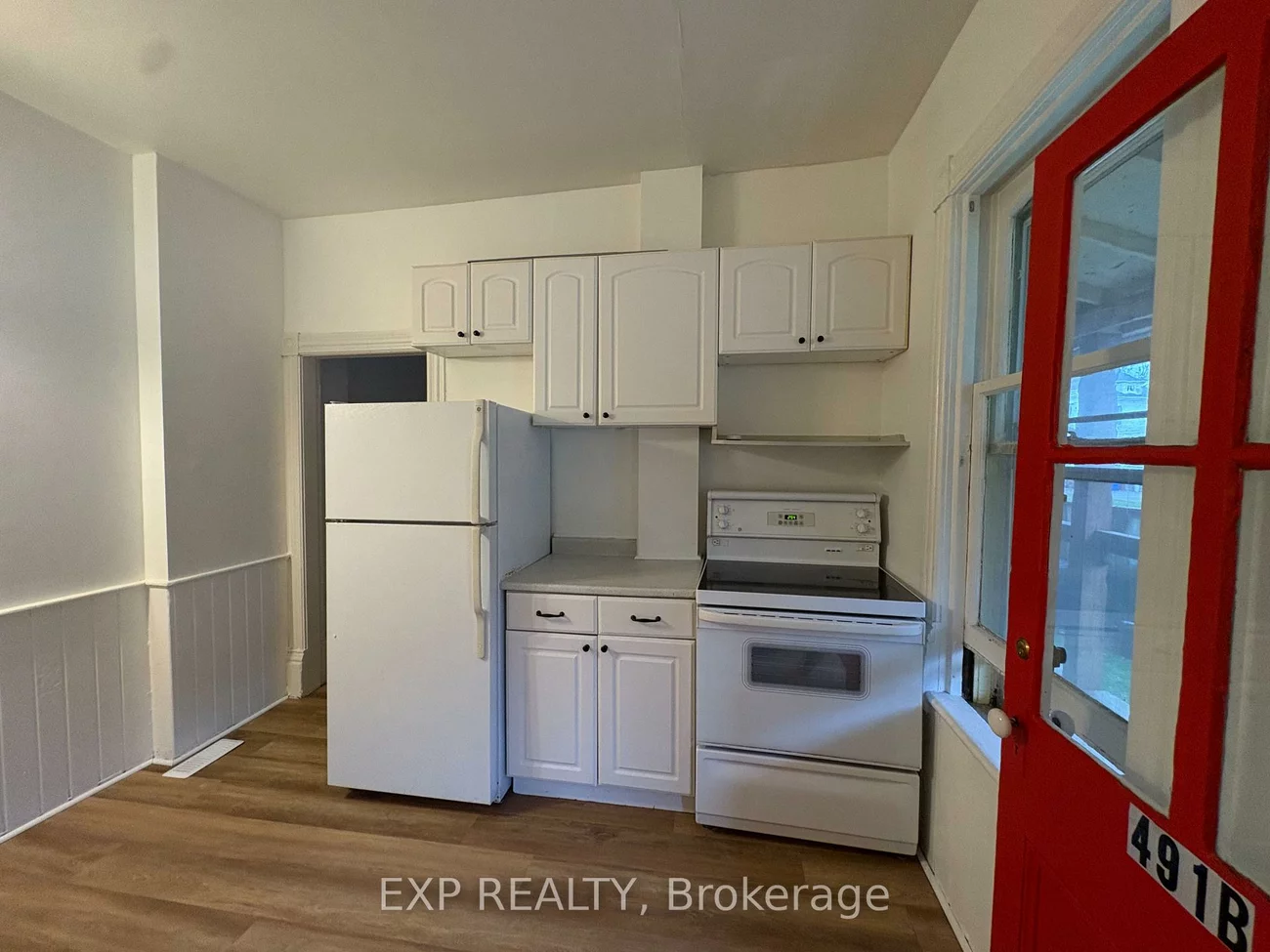 491, Eagle, Central Newmarket, Newmarket