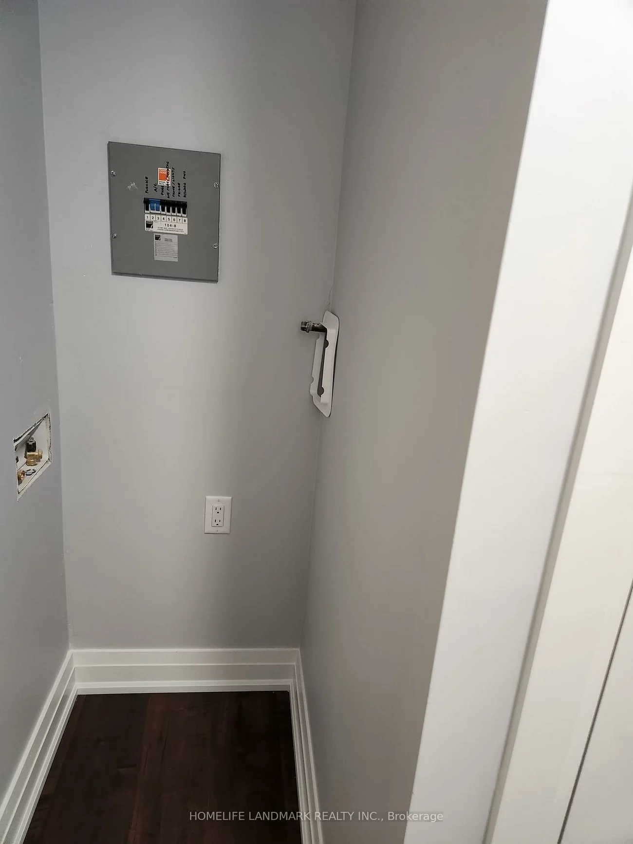 452, D'arcy, Central Newmarket, Newmarket