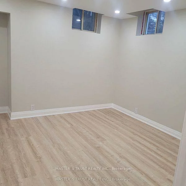 657, Chaleur, Stonehaven-Wyndham, Newmarket