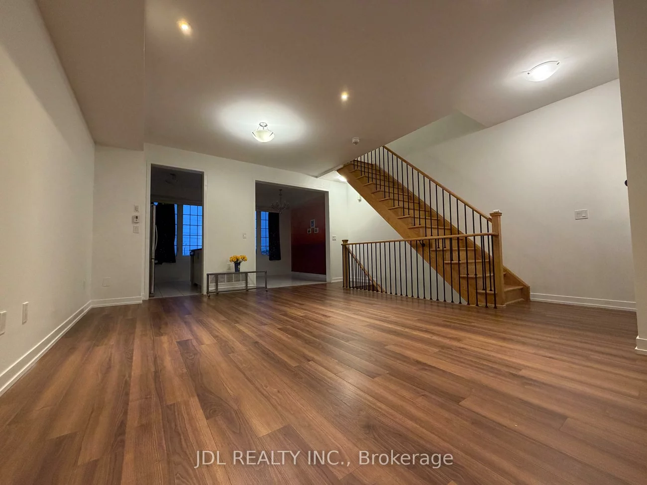 302, Clay Stones, Glenway Estates, Newmarket