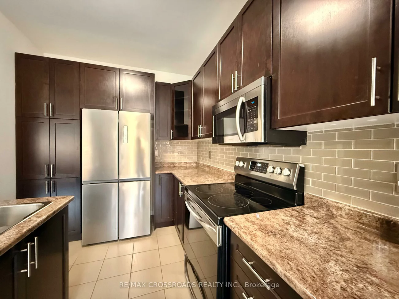 205, Laker, Woodland Hill, Newmarket