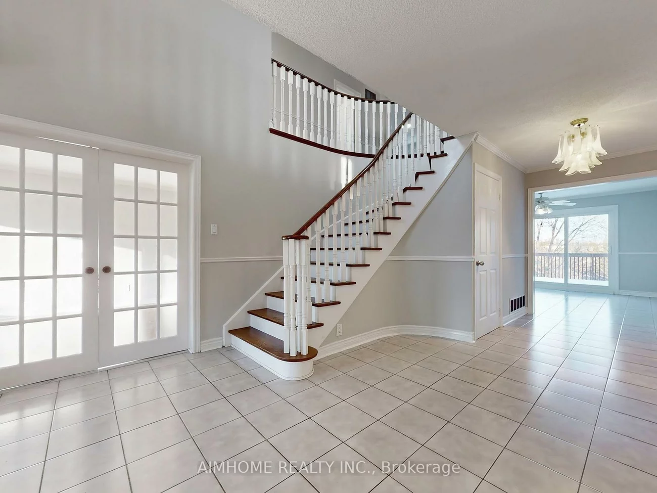 207, Kensit, Armitage, Newmarket