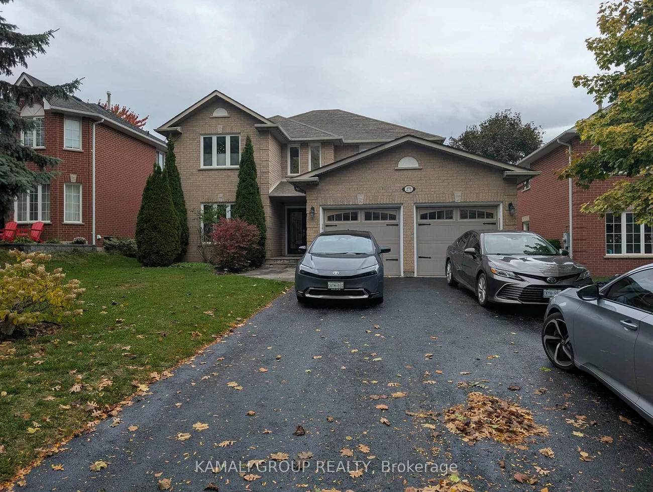271, Rhodes, Glenway Estates, Newmarket