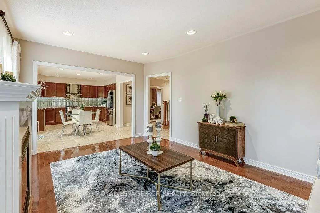 42, Mynden, Woodland Hill, Newmarket