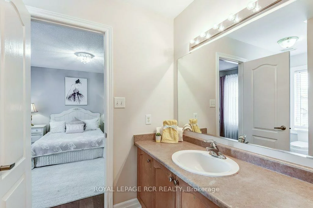 42, Mynden, Woodland Hill, Newmarket