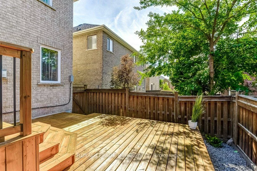 42, Mynden, Woodland Hill, Newmarket