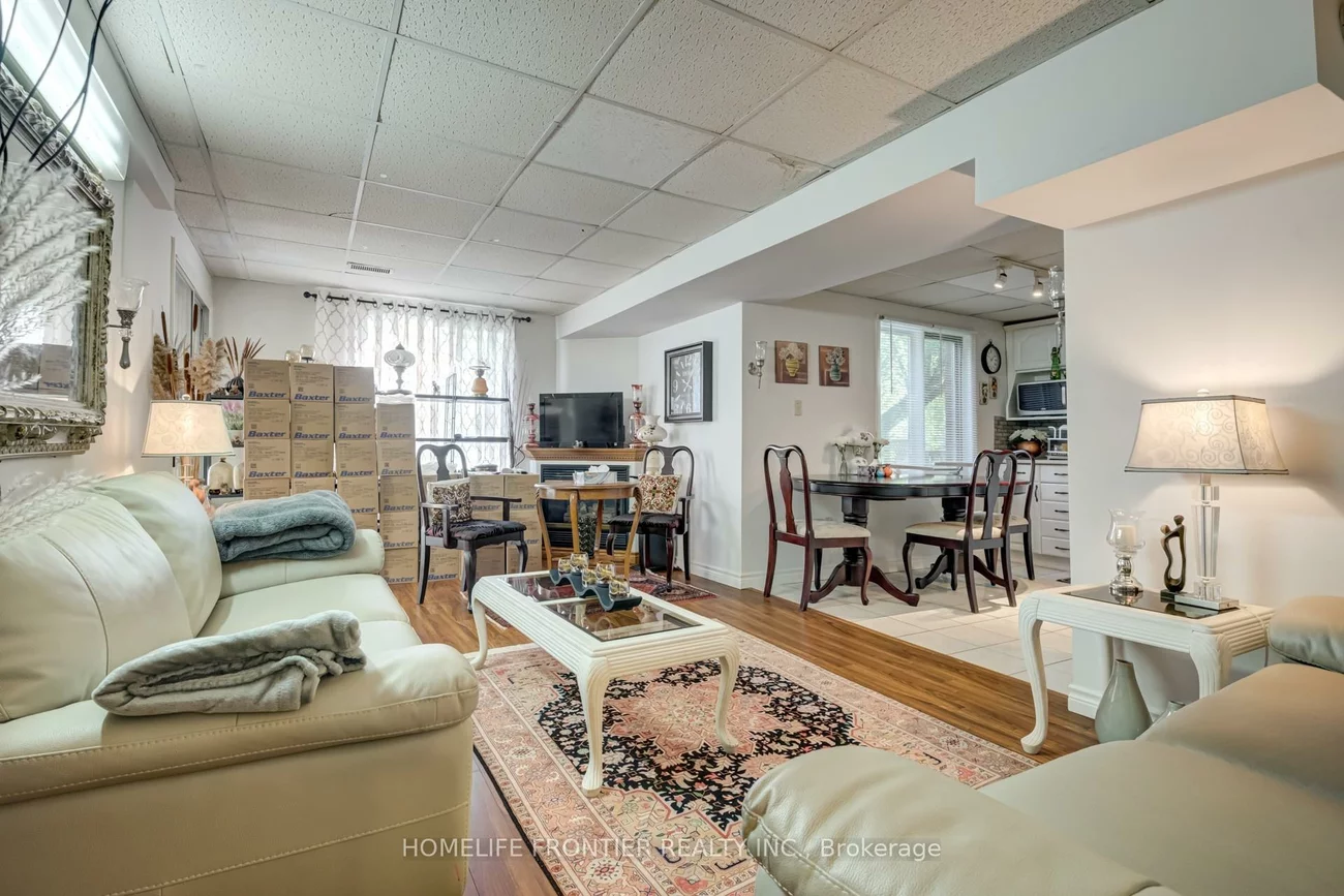 615, Sandford, Armitage, Newmarket