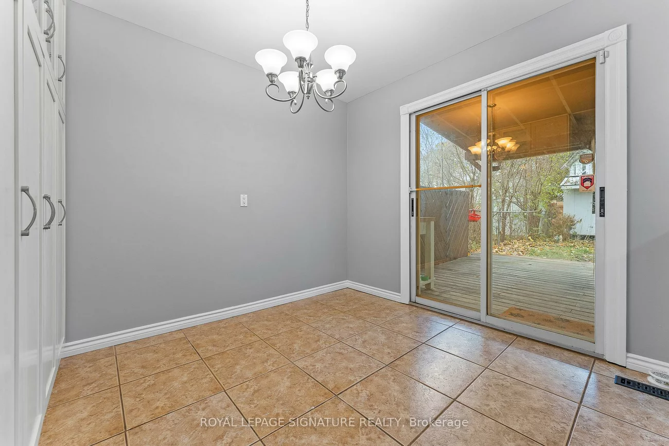 690, Elgin, Huron Heights-Leslie Valley, Newmarket