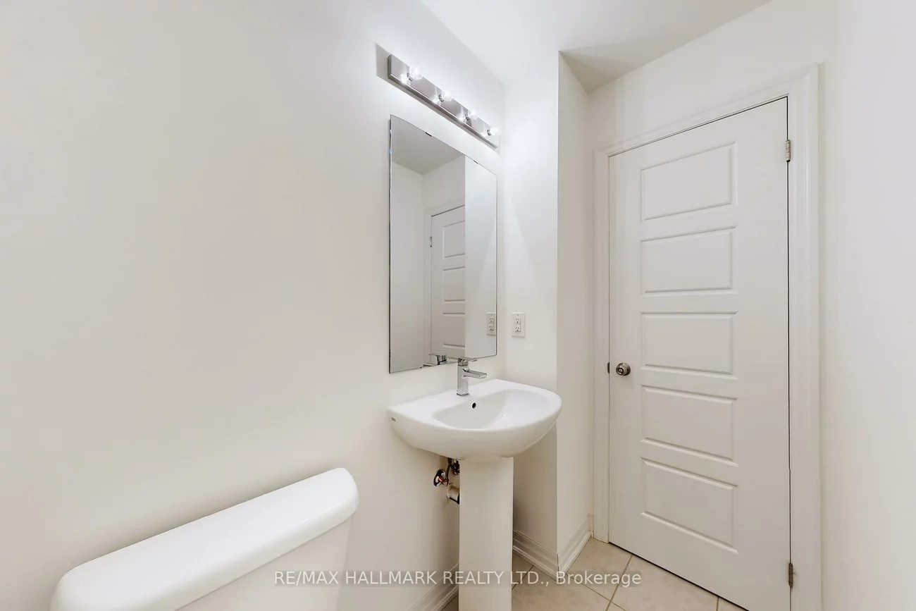 106, Bravo, Woodland Hill, Newmarket