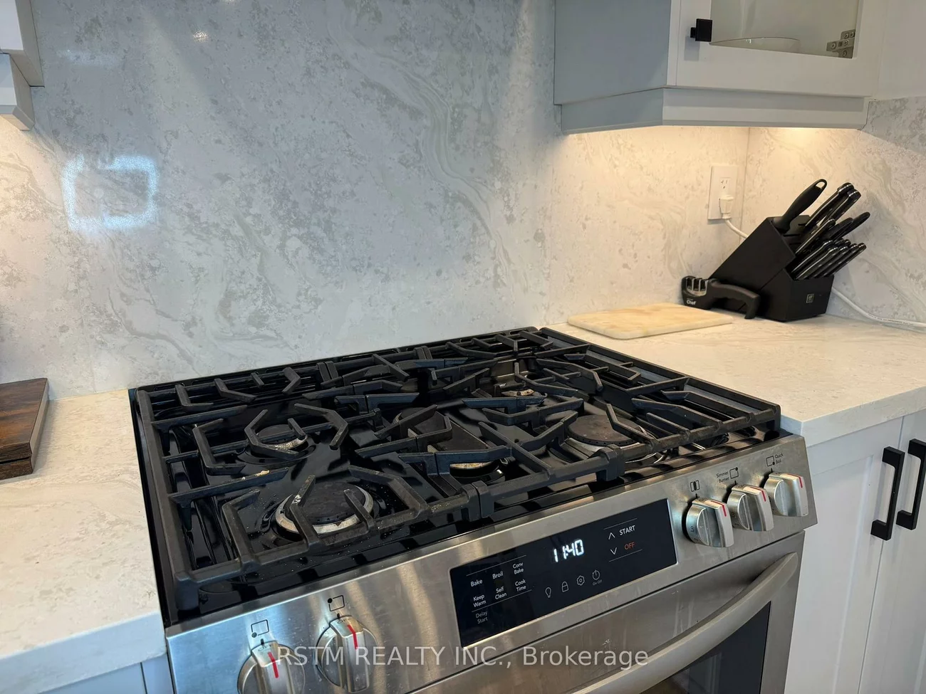 650, Mountview, Huron Heights-Leslie Valley, Newmarket