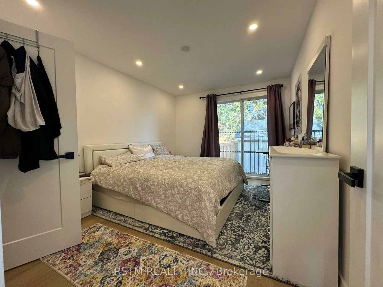 650, Mountview, Huron Heights-Leslie Valley, Newmarket