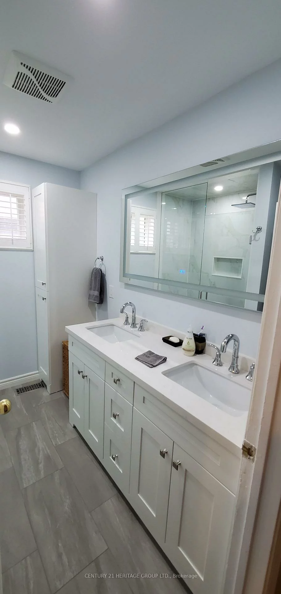 464, Sandford, Central Newmarket, Newmarket