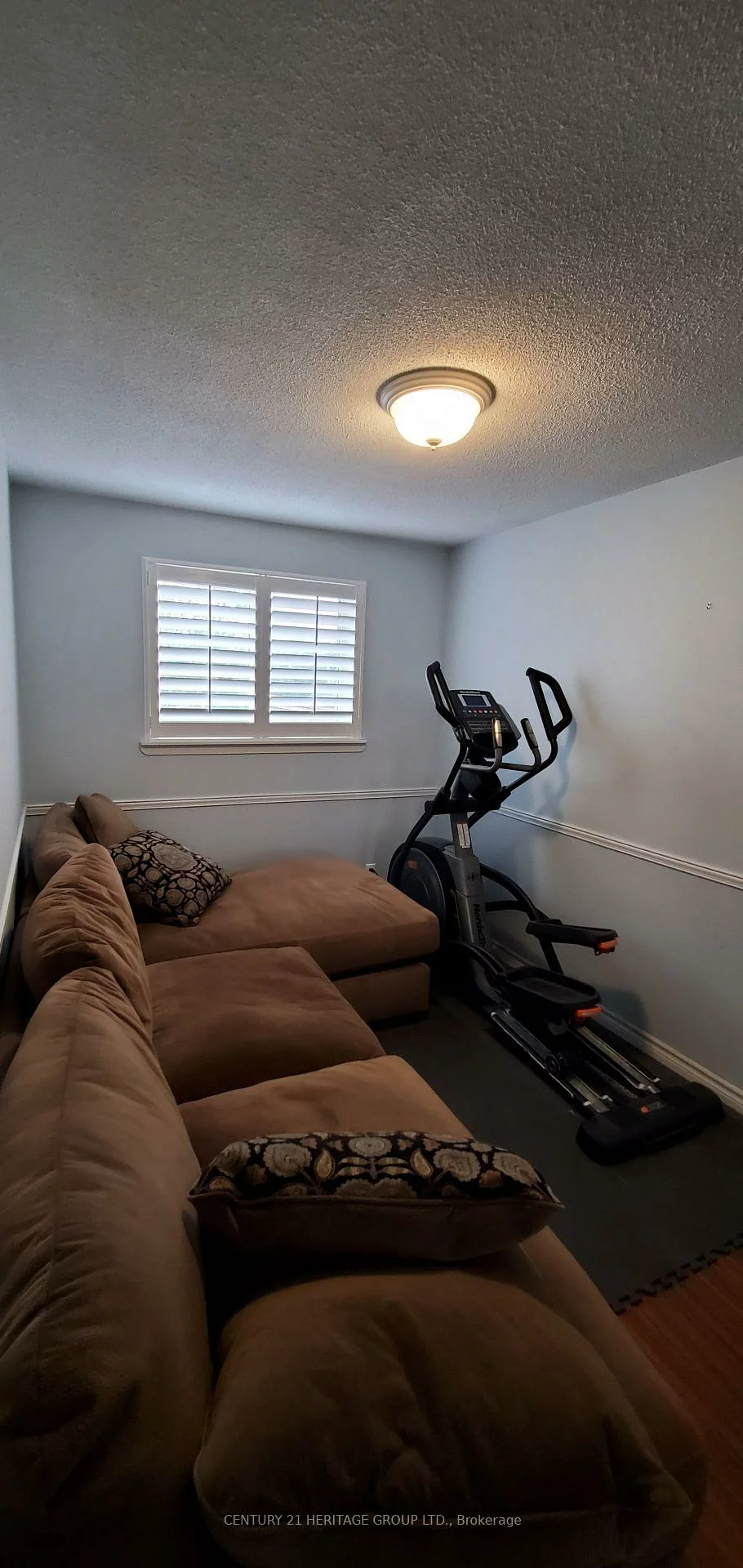 464, Sandford, Central Newmarket, Newmarket