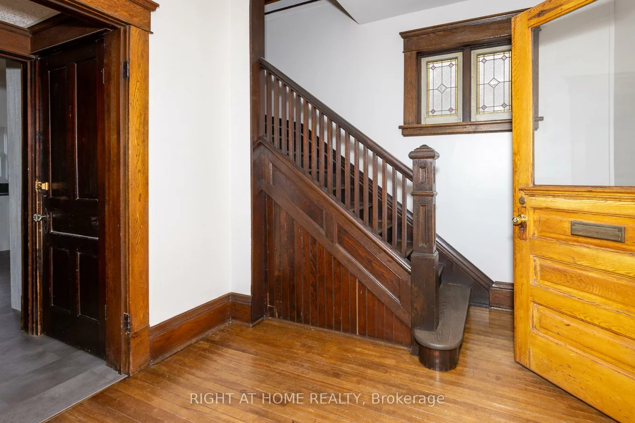 333, Millard, Central Newmarket, Newmarket