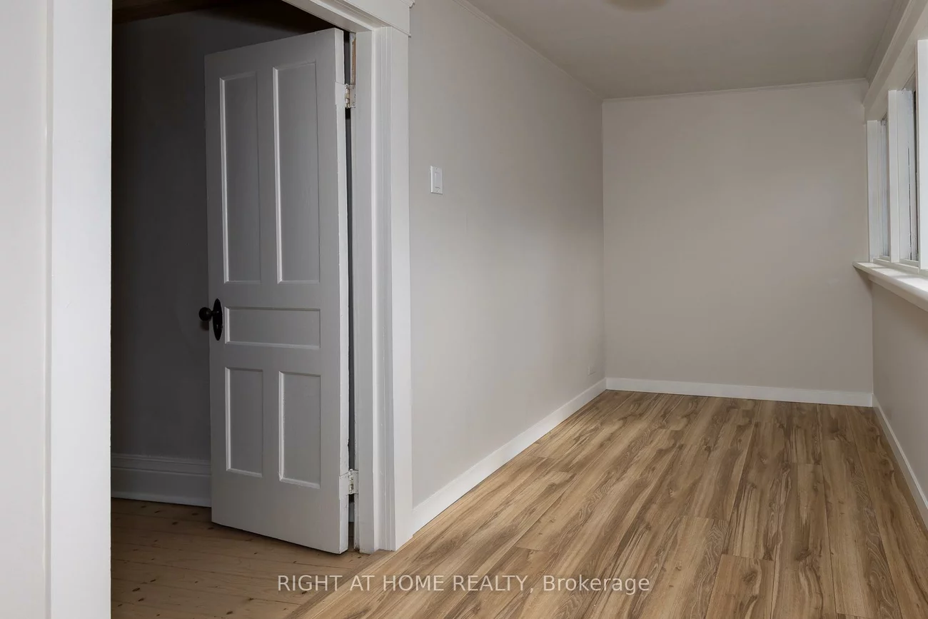 333, Millard, Central Newmarket, Newmarket