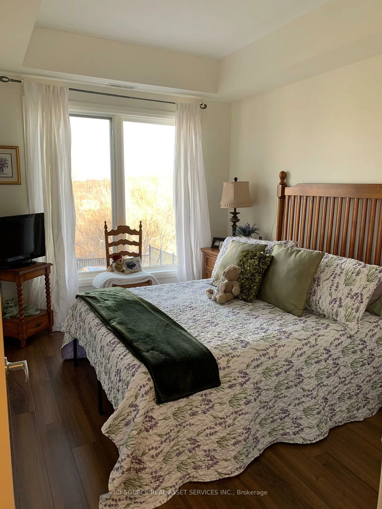 487, Queen, Central Newmarket, Newmarket