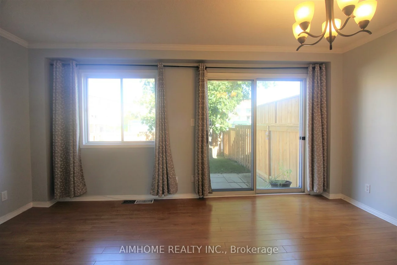 355, Crowder, Gorham-College Manor, Newmarket