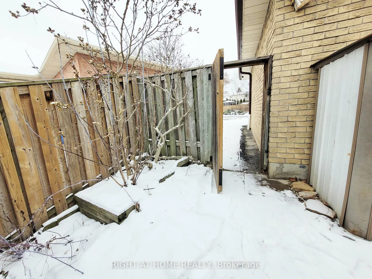 588, Brooks Howard, Bristol-London, Newmarket